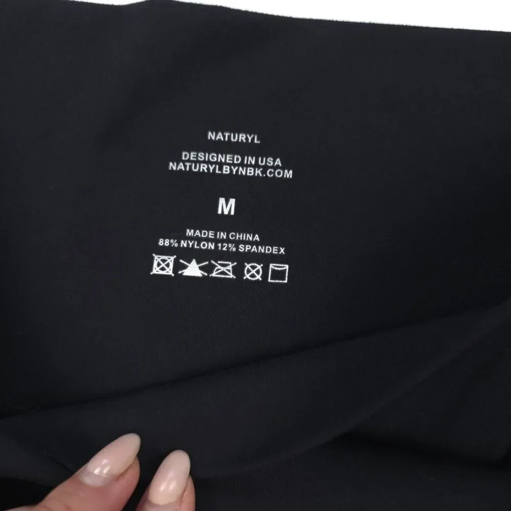NATURYL Crossover Cropped Leggings Black Athleisure Yoga Lounge Sporty Grym